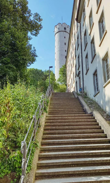 Merdivenler Kuleye Çıkıyor — Stok fotoğraf