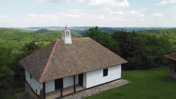 Alte Historische Haus Aus Lehm Gebaut Mit Einem Schönen Blick — Stockvideo