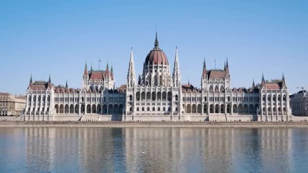 Parlement Hongrois Bâtiment Par Jour — Video