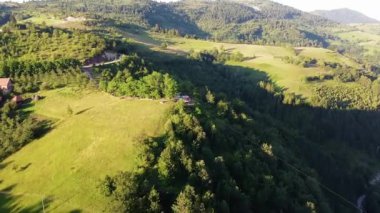 Tepenin tepesinde 1 zeplin tabanı başlangıç pozisyonu