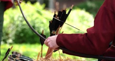 Okçuluk ve ok atışına hazırlık