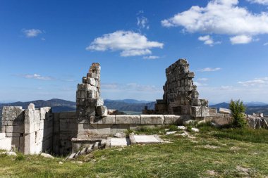 Aglasun, Burdur, Türkiye - 12 Haziran 2014: Sagalassos arkeoloji sahasındaki kalıntılar