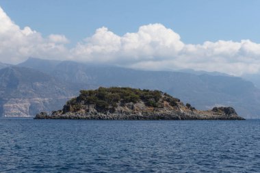 Fethiye, Mugla, Türkiye - 17 Eylül 2014: Gemiler Adası 'ndaki bir şapelin kalıntıları