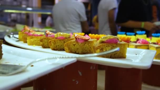 Buffet of sweet cream cakes — Stok Video