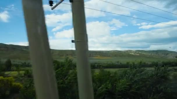 Fotografowanie Pięknego Letniego Krajobrazu Jadącego Pociągu Wysokiej Jakości Materiał Filmowy — Wideo stockowe