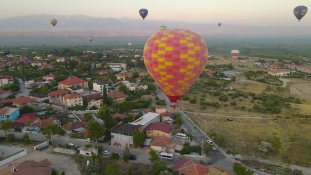 Ballonvaart Bij Dageraad Turkije Hoge Kwaliteit Fullhd Beeldmateriaal — Stockvideo