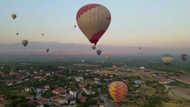 Vuelo Globo Aerostático Amanecer Turquía Imágenes Fullhd Alta Calidad — Vídeos de Stock