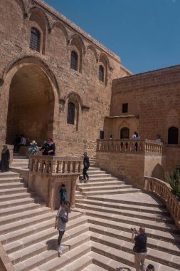 Mardin, Türkiye - 19 Mayıs 2022: Deyrulzafaran Manastırı Mor Hananyo Manastırı veya Safran Manastırı olarak da bilinir.