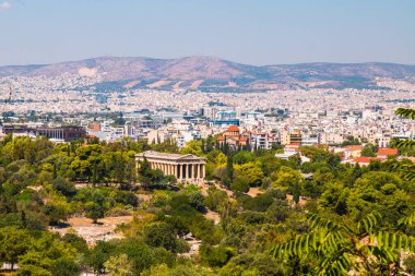 Akropolis 'ten Atina' ya Hephaestus Tapınağı ile panoramik manzara