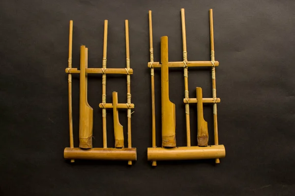 Angklung Traditional Sundanese Musical Instrument Made Bamboo Isolated White Background — Fotografia de Stock