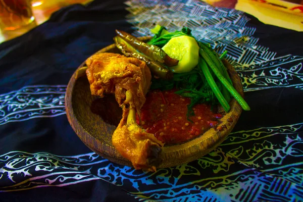 Nasi Tempong Sego Tempong Традиционная Еда Баньюванги Индонезии Риса Традиционных — стоковое фото