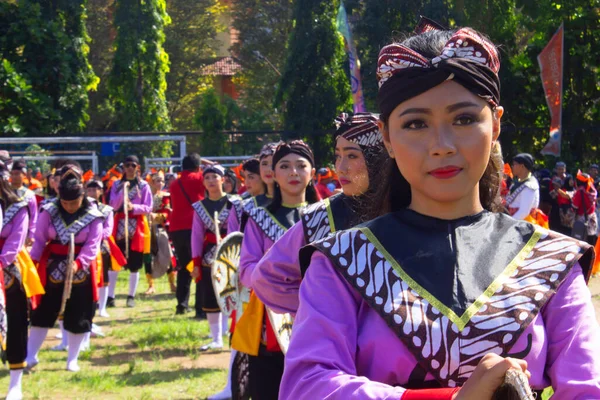 Yogyakarta Indonesië Mei 2019 Het Breken Van Jathilan Dansen Tari — Stockfoto