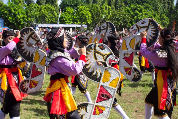 Yogyakarta Indonésie Května 2019 Lámání Jathilan Dance Tari Jatihilan Nebo — Stock fotografie