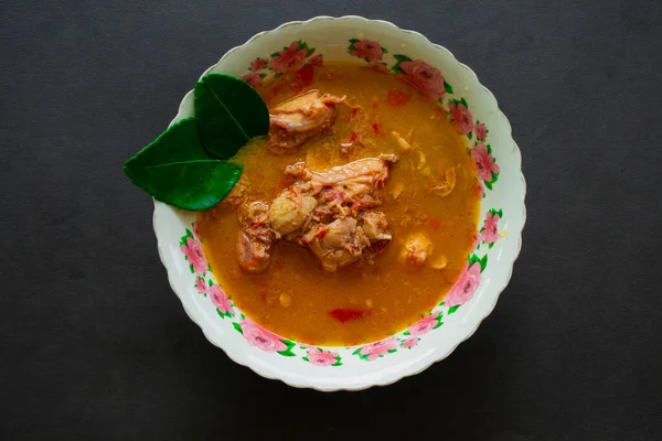 Chicken Curry Kari Ayam Served Bowl Isolated White Background — 图库照片