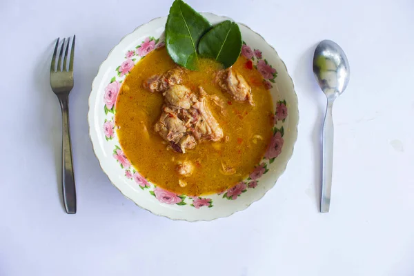Chicken Curry Kari Ayam Served Bowl Isolated White Background — Stockfoto