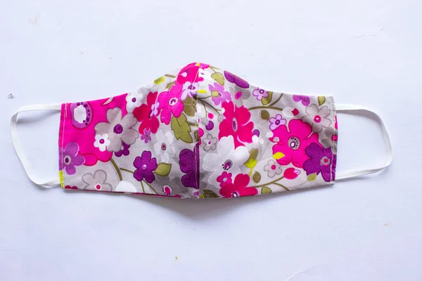 Cloth Mask Fabric Face Mask Cotton Fabric Flower Pattern Handmade — 图库照片