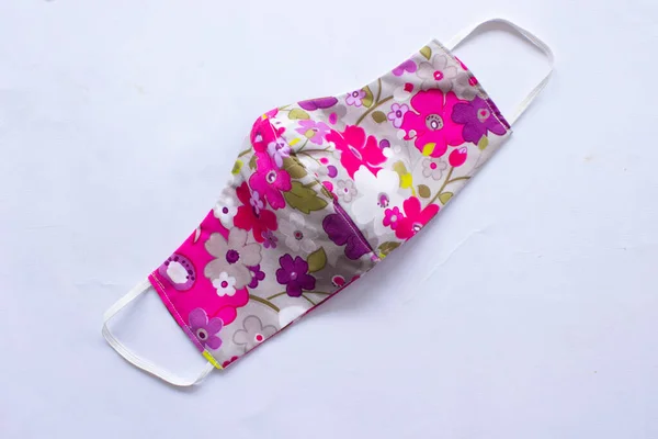 Cloth Mask Fabric Face Mask Cotton Fabric Flower Pattern Handmade — 图库照片