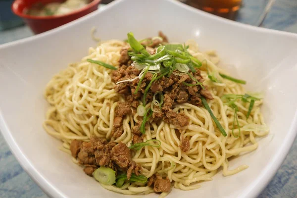 Mie Ayam Macarrão Frango Comida Tradicional Indonésia Ásia Feita Macarrão — Fotografia de Stock