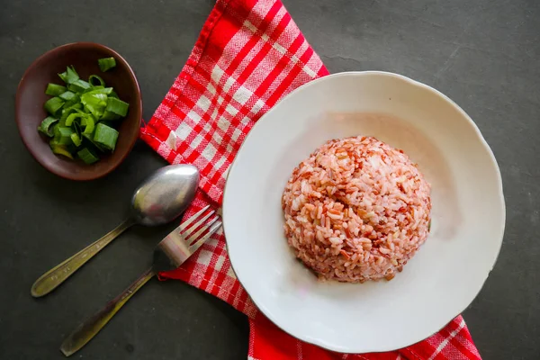 Red Steamed Rice Nasi Merah Served Plate Isolated Black Background — 图库照片