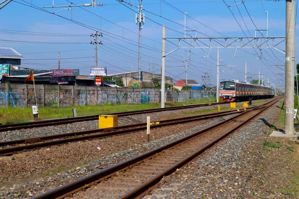 Commuter Line Train Krl Train Arrive Klaten Solo Railway Station — Stock Fotó