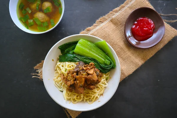 Mie Ayam Noodles Chicken Traditional Food Indonesia Asia Made Noodle — Foto Stock