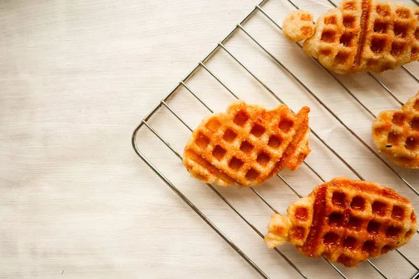 Croissant Waffle Croffle Chocolate Sauce Served Box White Background — Fotografia de Stock