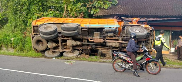 Klaten Indonesia July 2022 Large Truck Has Accident Rolls Side — 스톡 사진