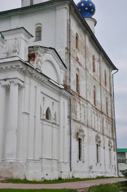 Spaso-Yakovlevsky Manastırı Rostov. Ortodoks erkek manastırı. Nero Gölü. Rusya