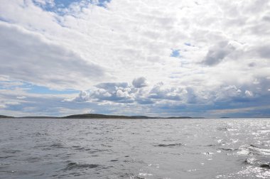 Beyaz Deniz. Solovetsky Adaları. Karelia Cumhuriyeti. Rusya 'nın kuzeyi