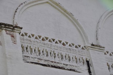 Bina duvarı. Eski beyaz duvar. Antik taş duvar