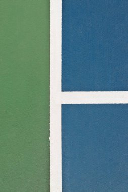Mavi ve yeşil tenis, raket topu, basketbol, Pickleball sahası sporları ve eğlence konsepti