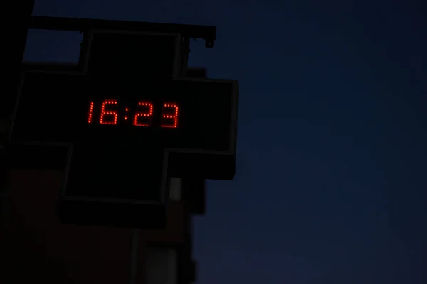 Time Pharmacy Sign City — Stock Photo, Image