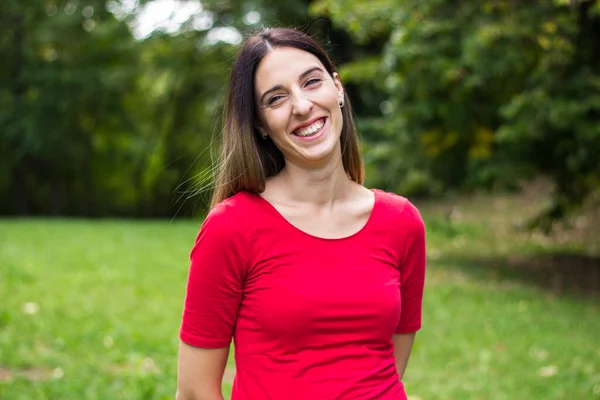 Beautiful Carefree Woman Autumn Nature Park Smiling Woman Looking Camera — 图库照片