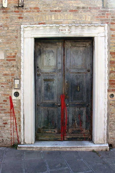 Alter Hauseingang in Venedig 