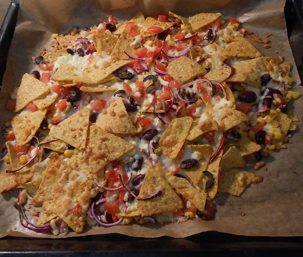 Blick Auf Nacho Chips Mit Gemüse Und Käse Mexikanisches Essen — Stockfoto