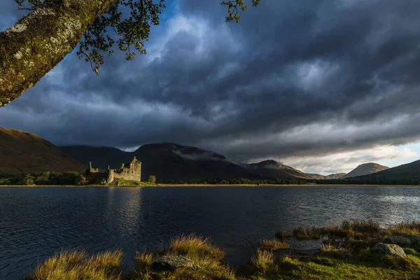 Вид Замок Килхерн Облачным Небом Первой Половине Дня Мбаппе Шотландия — стоковое фото