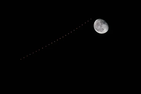 Timelapse Conjunción Marte Moviéndose Cielo Nocturno Luna Llena —  Fotos de Stock