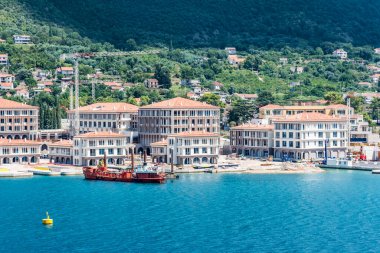 Construction companies working on the fjord shore