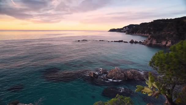 Amazing Sunrise Mediterranean Sea Esculls Canyet Spain Catalonia — Vídeos de Stock