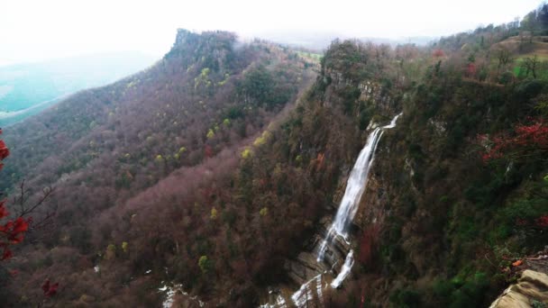 Amazing Waterfall Cloudy Day Salt Coromina Garrotxa Spain — Vídeos de Stock