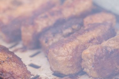 Geleneksel Romen yemeklerine 