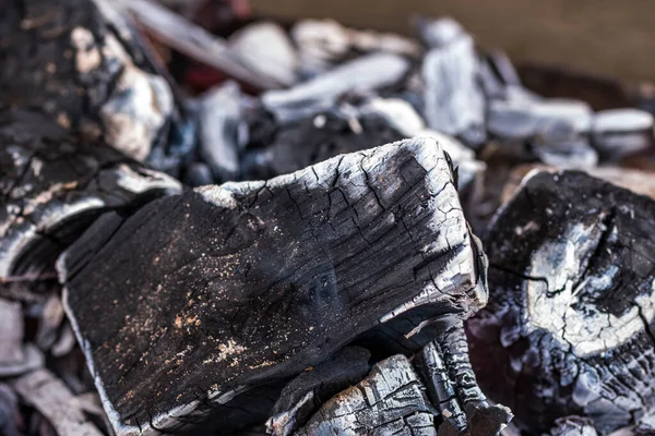 Close Tiro Madeira Chamas Carvão Usado Para Churrasco — Fotografia de Stock