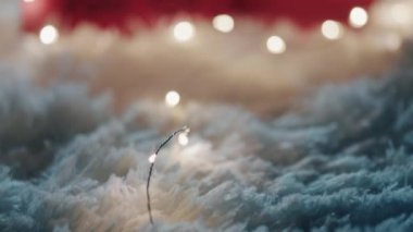 Kırmızı kalpli sevgililer günü için kırmızı mektup.