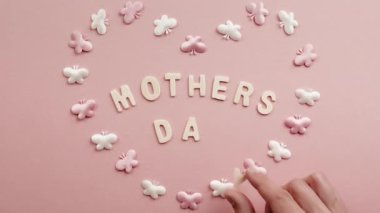 Anneler Günü Kalbe metin 