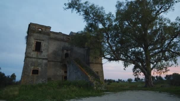 Ancient Norman era castle in Calabria Italy. — ストック動画