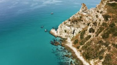 Capo Vaticano 'nun hava manzarası. Calabria İtalya