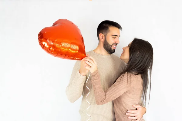 Couple Love Looking Happily Each Other Holding Red Heart Shaped — Stock Photo, Image