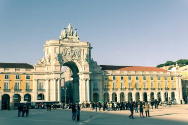 Zafer kemeri ticaret meydanında, Lizbon, Portekiz - 27 Kasım 2021