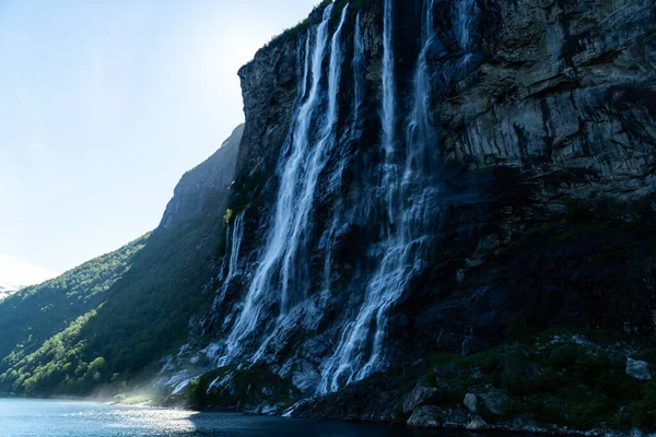 Famous Seven Sisters Waterfall Sliding Cliff Geirangerfjord Sunny Day — Stock fotografie