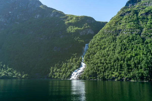 Waterfall Cascading Geirangerfjord Norway — Fotografia de Stock